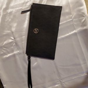 Michael Kors Monogram Print Saffiano Leather Black Gray Wristlet EUC